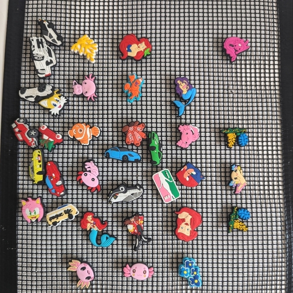 Crocs Jibbitz 75 Bundle LOT Lil Mermaid Ariel 💕 CARS Animals NEW CROC CHARMS - Picture 4 of 16